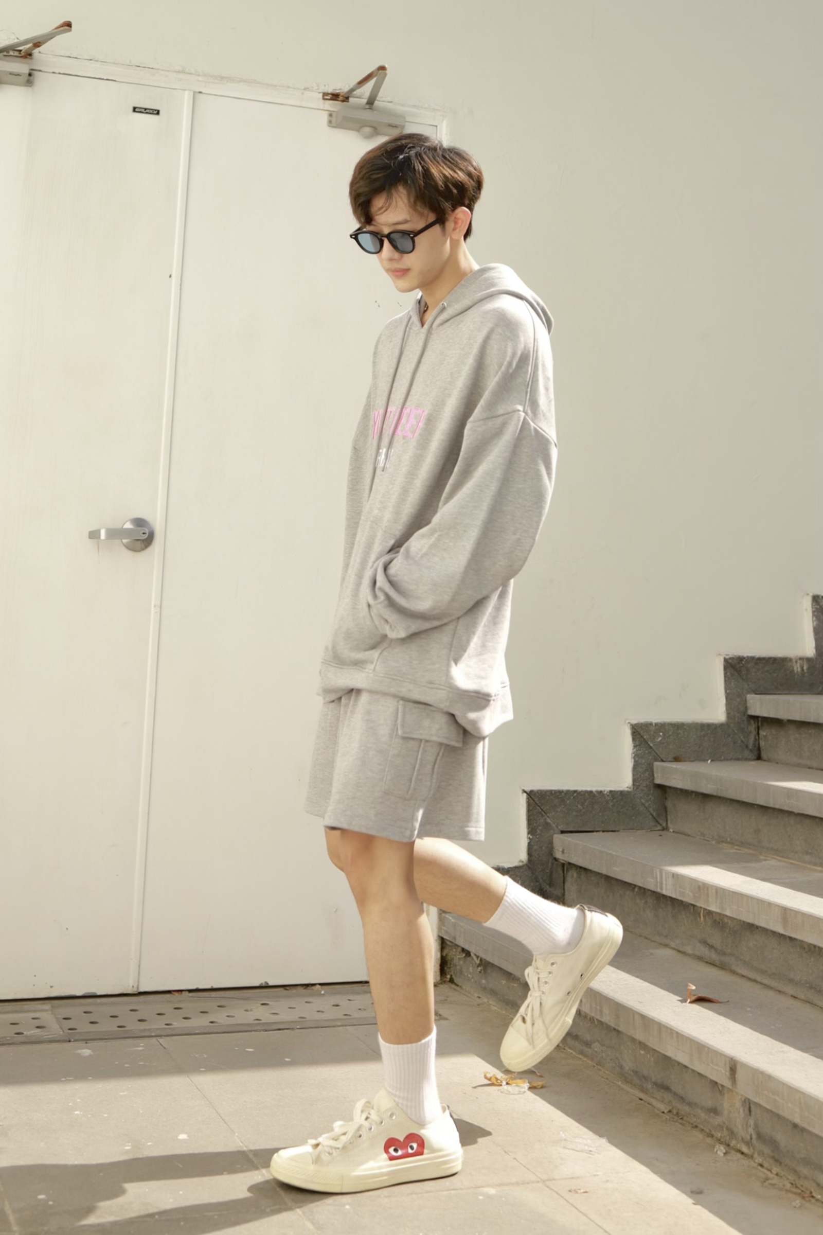 About gray outfit