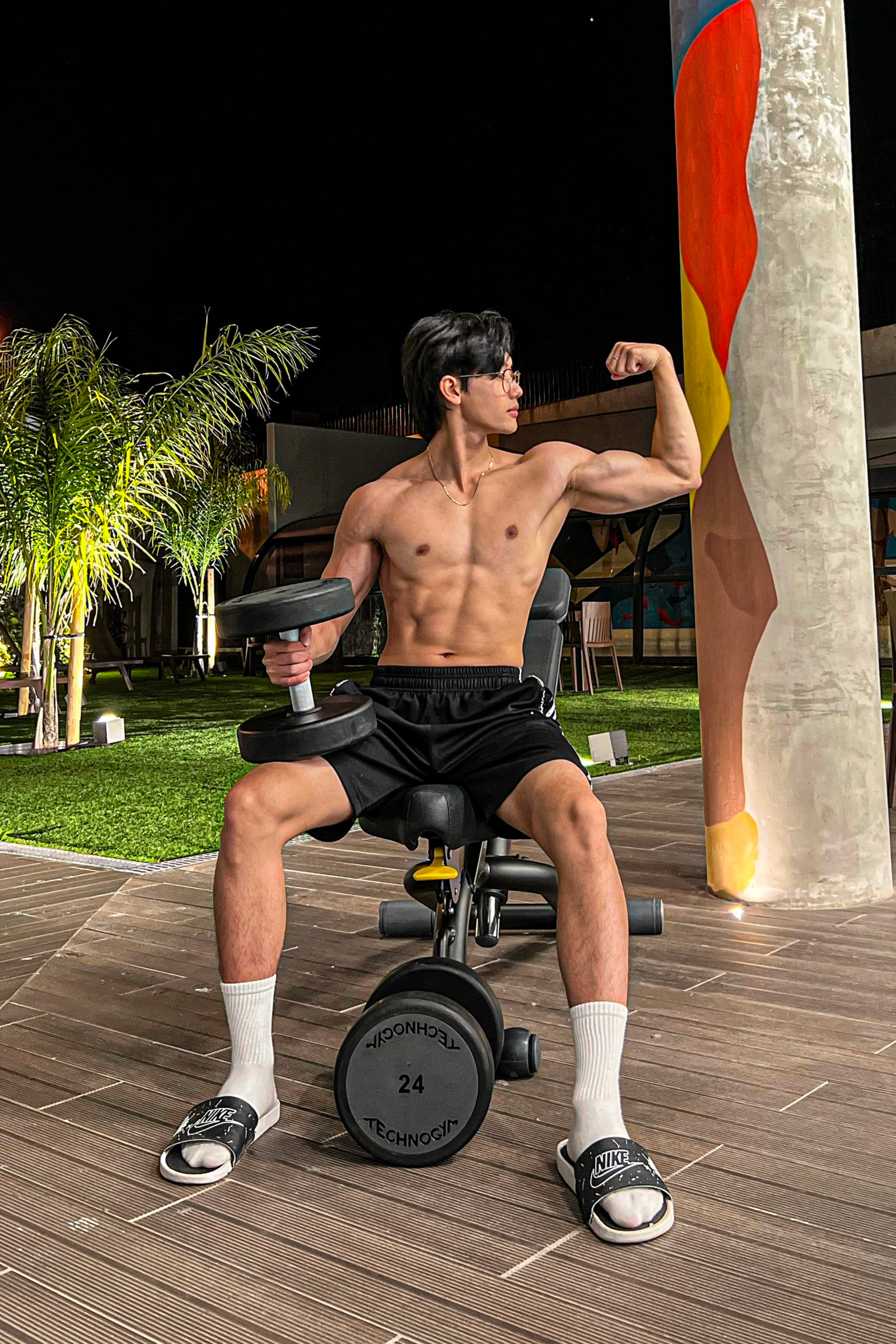 About gym at night
